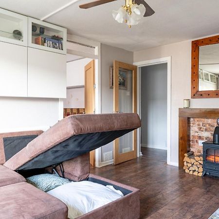 Lovely 1-Bedroom Property With Balcony In West End Glasgow Exterior foto