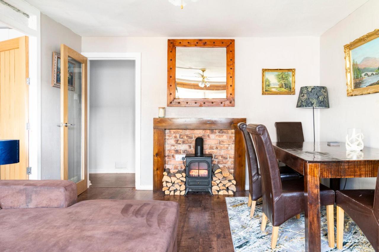 Lovely 1-Bedroom Property With Balcony In West End Glasgow Exterior foto