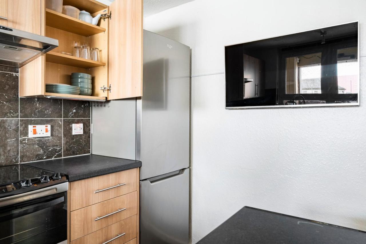 Lovely 1-Bedroom Property With Balcony In West End Glasgow Exterior foto